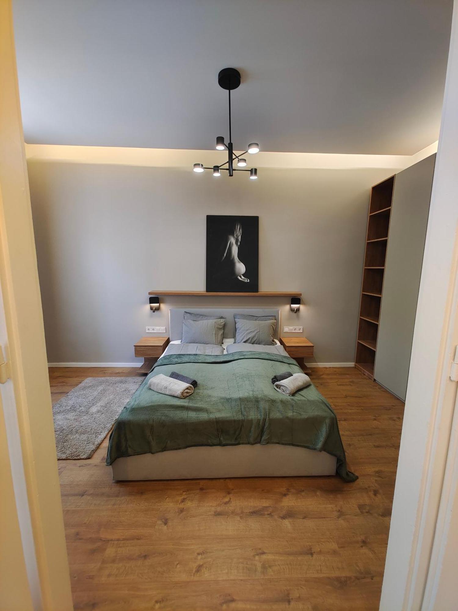 City Center 2, Cozy And Modern 2Br In The City Center Budapest Bagian luar foto