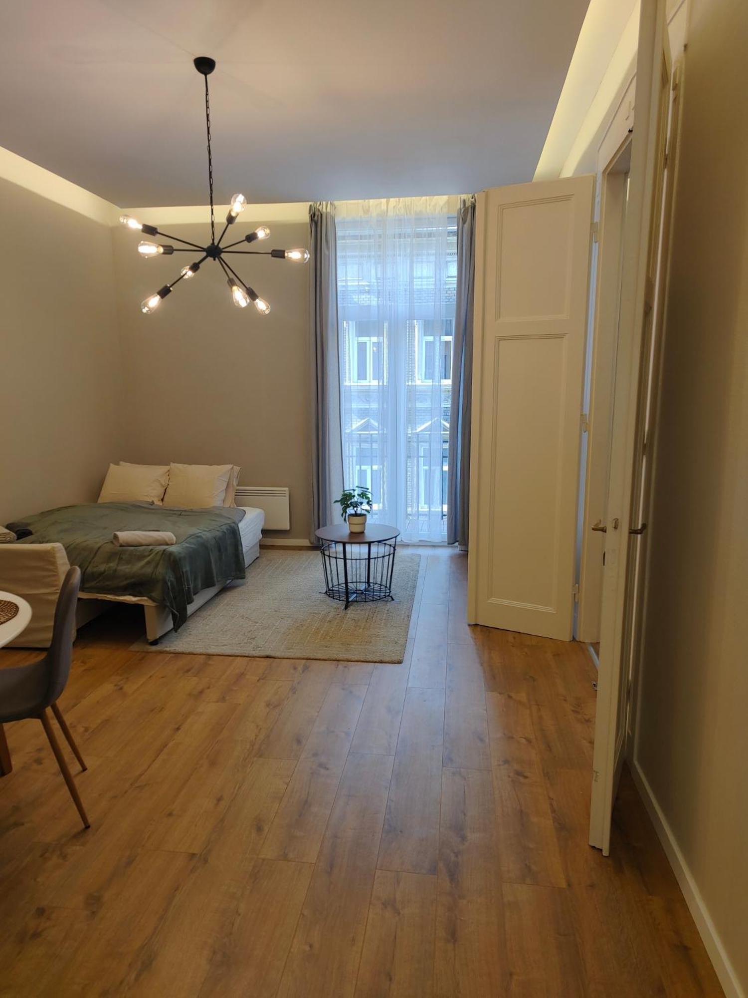 City Center 2, Cozy And Modern 2Br In The City Center Budapest Bagian luar foto