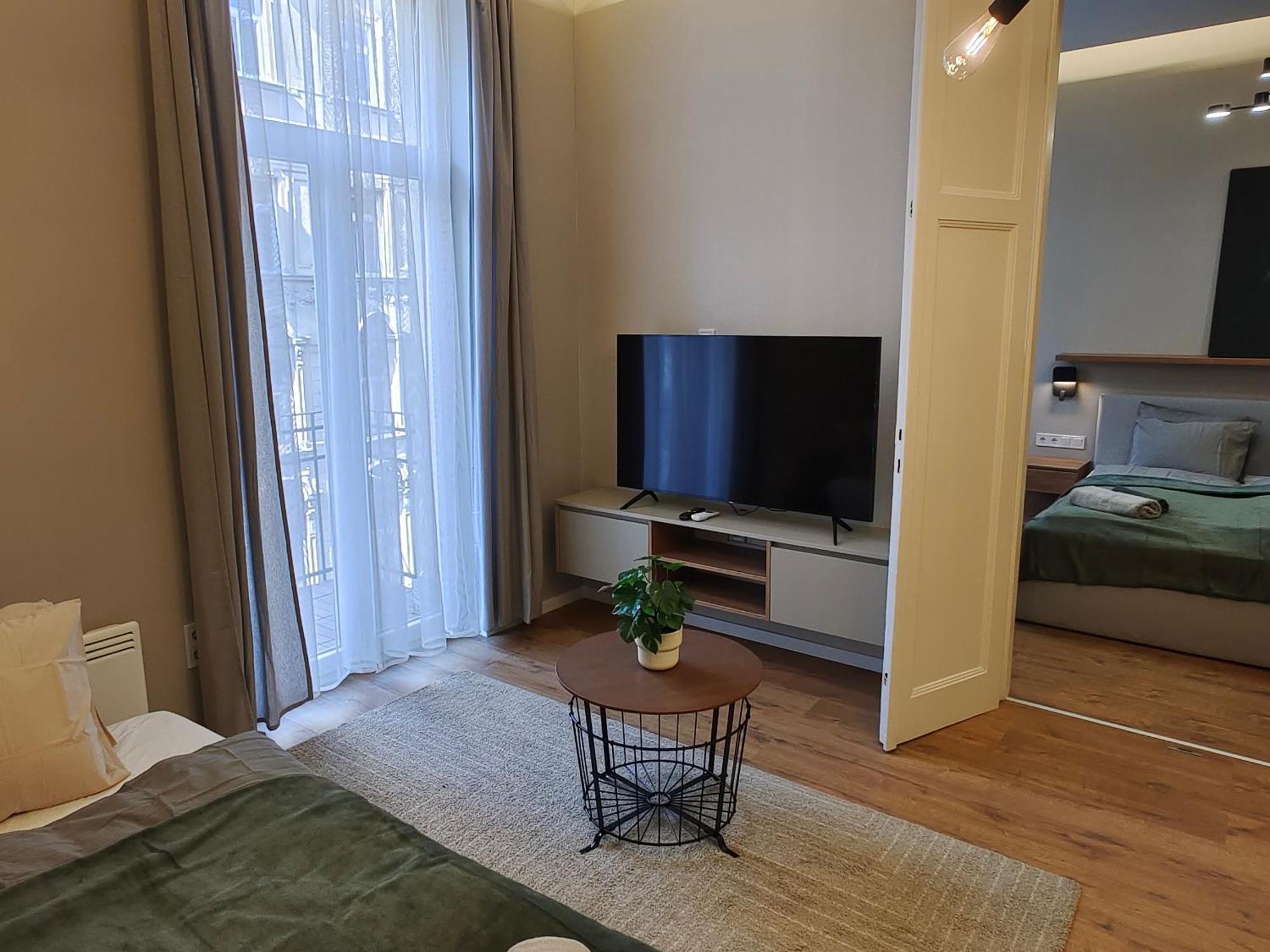 City Center 2, Cozy And Modern 2Br In The City Center Budapest Bagian luar foto