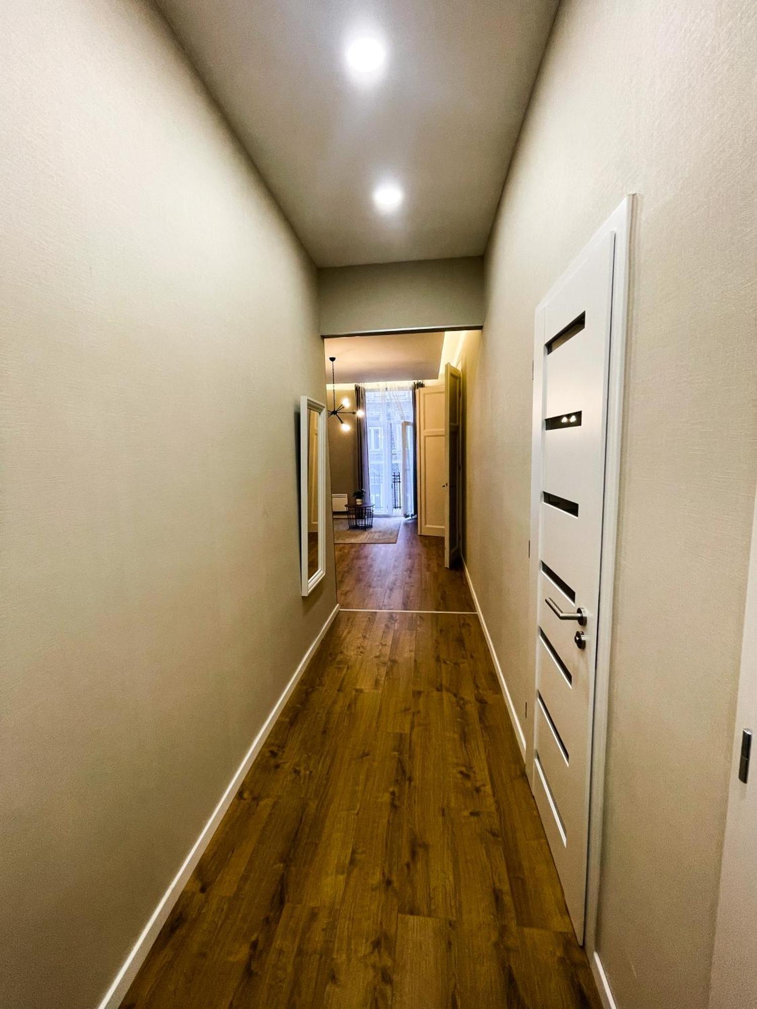 City Center 2, Cozy And Modern 2Br In The City Center Budapest Bagian luar foto