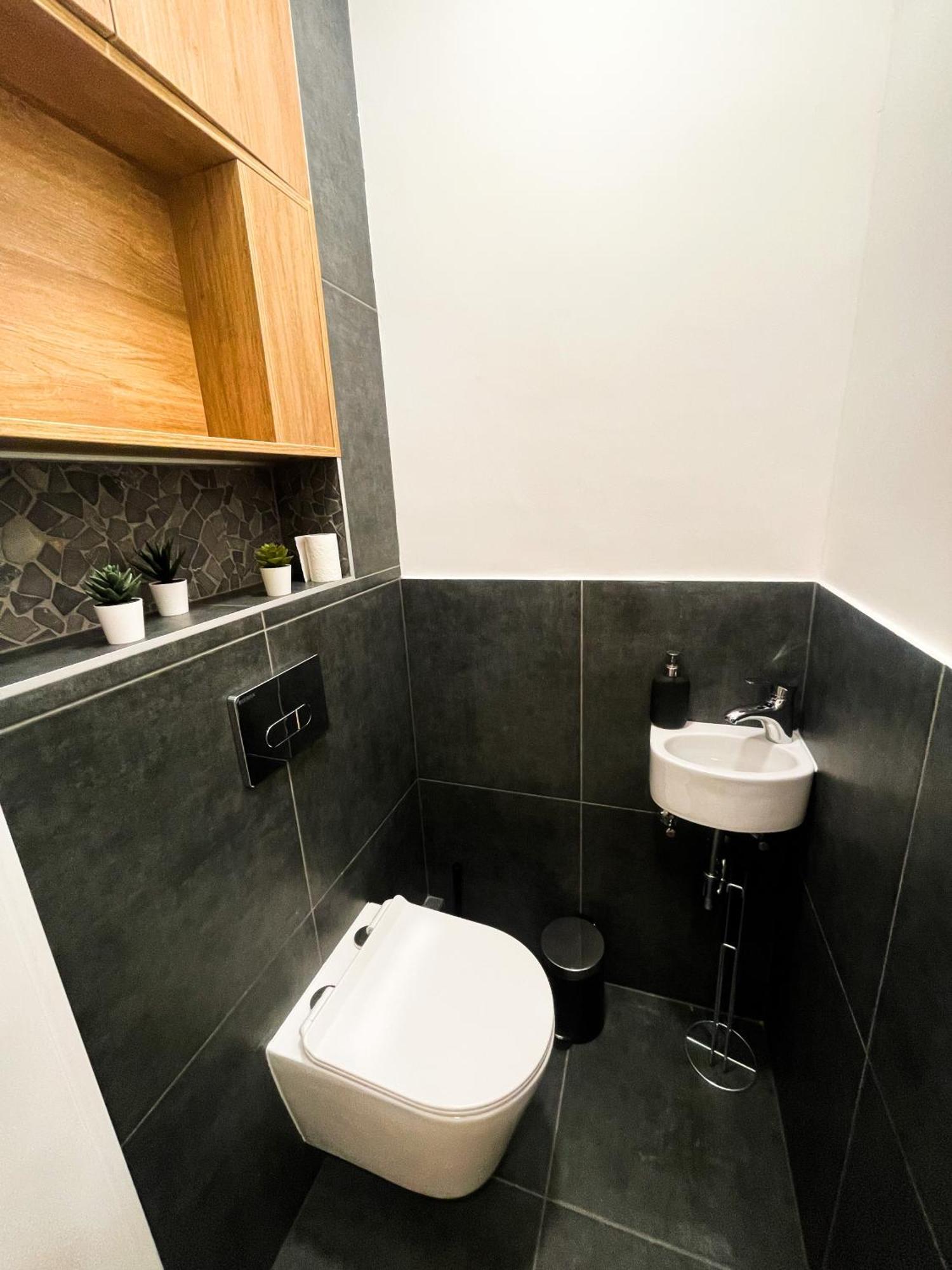 City Center 2, Cozy And Modern 2Br In The City Center Budapest Bagian luar foto